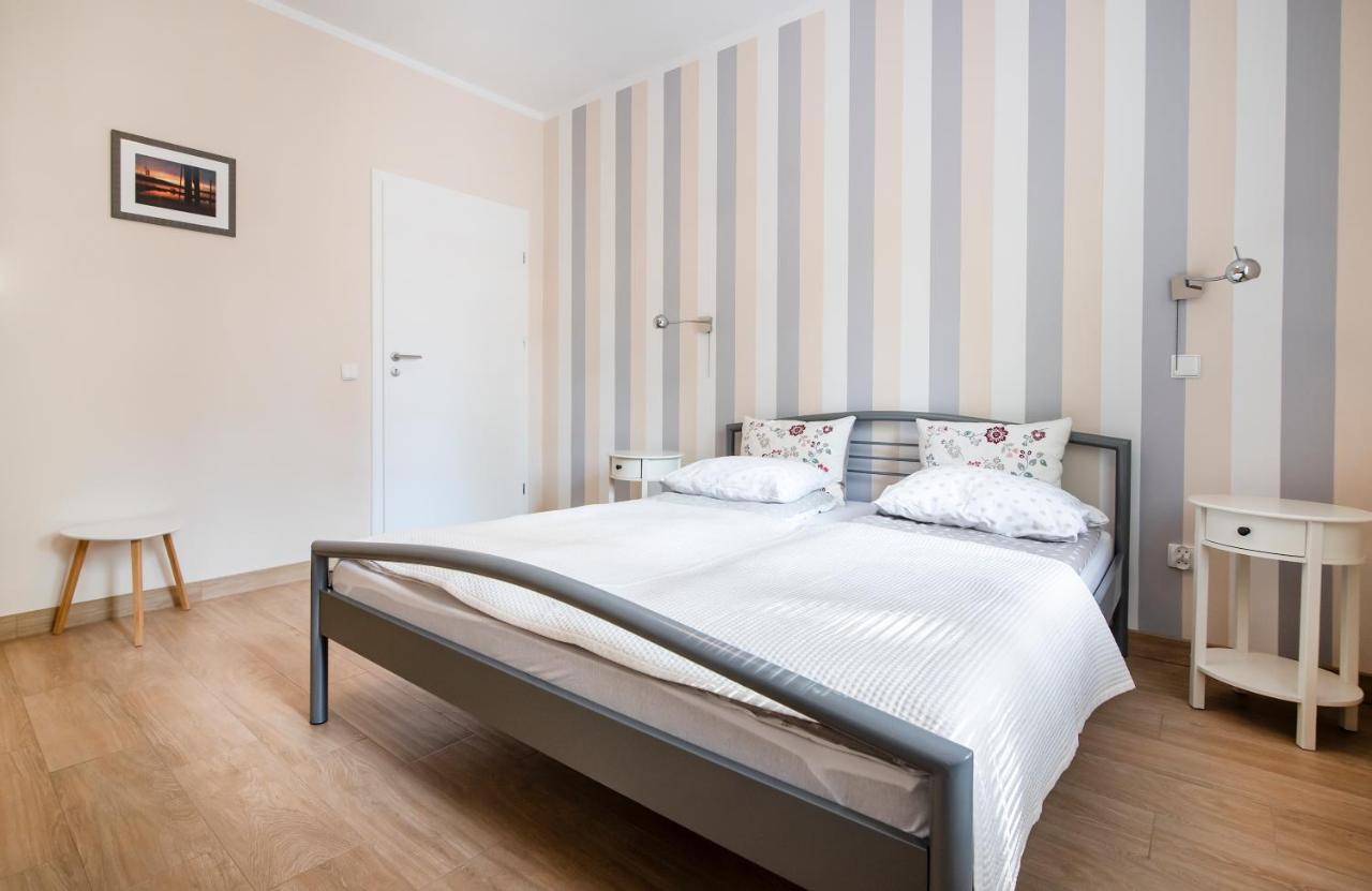 Apartament Pod Zaglem Z Widokiem Na Jezioro, Oczy Mazur ギジツコ エクステリア 写真